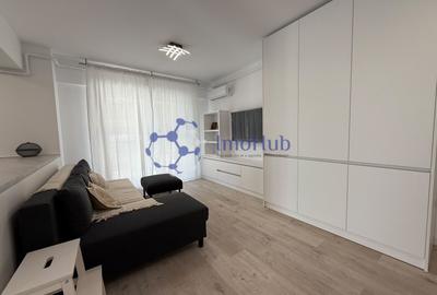 Apartament cu 3 camere semidecomandat, mobilat în Galata