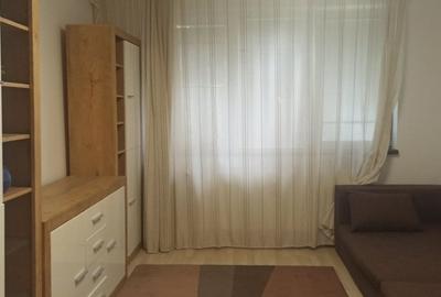 Apartament cu 2 camere decomandat în Berceni
