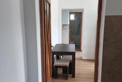 Apartament cu 2 camere decomandat, mobilat în Periferie
