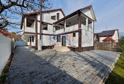 Duplex cu 6 camere cu Canalizare în Central - 1