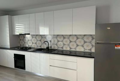 Apartament cu 2 camere decomandat în Florești - 1