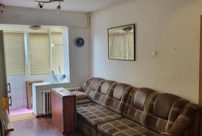Apartament cu 2 camere decomandat în Ozana - 3