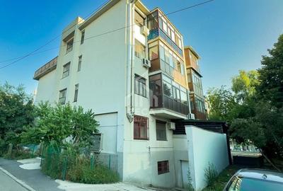 Apartament cu 2 camere în Păcii