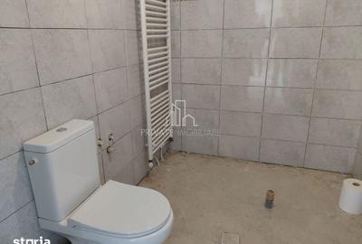 Casă cu 4 camere cu Canalizare în Remetea - 3