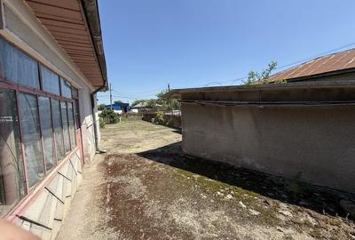 Casă cu 4 camere în Pietroșani - 8
