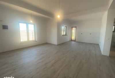 Casă cu 3 camere în Sântandrei - 4