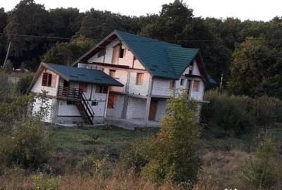Teren de 279 mp, în Dobrovăț - 6