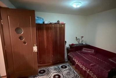 Casă cu 3 camere cu Teren 1562 Mp în Gălăteni - 3