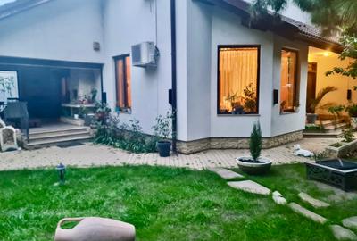 Casă individuală cu 7 camere cu Garaj în Pipera