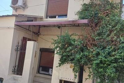 Casă cu 2 camere cu Teren 60 Mp în Gării