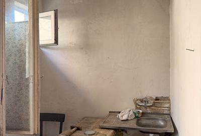 Apartament cu 2 camere nedecomandat în Pantelimon