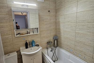 Apartament cu 3 camere decomandat în Trivale - 1