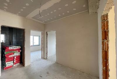 Duplex cu 4 camere cu Canalizare în Moșnița Veche - 5