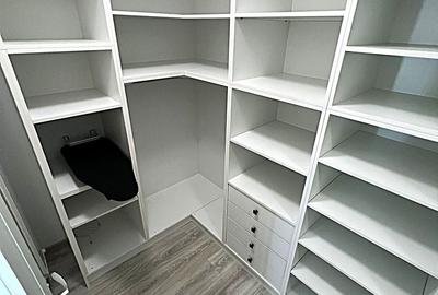 Apartament cu 4 camere în Tătărași