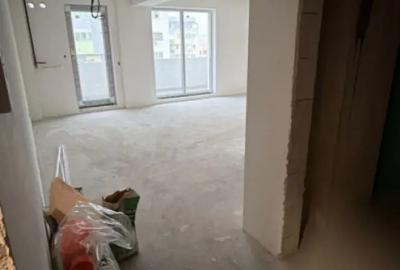 Apartament cu 2 camere decomandat în Tomis Plus