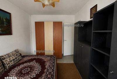 Apartament cu 2 camere semidecomandat în Giurgiului