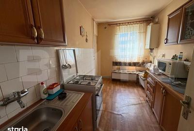 Apartament cu 4 camere decomandat în Central - 3