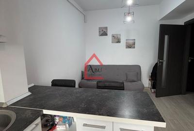 Apartament cu 2 camere semidecomandat, mobilat în Nicolina