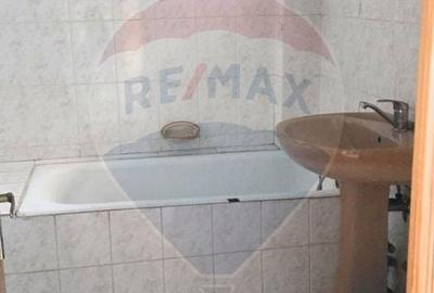 Apartament cu 3 camere în Central - 10