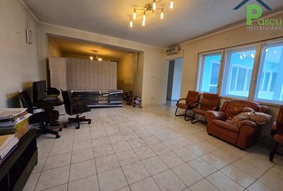 Casă cu 7 camere cu Canalizare în Brâncoveanu