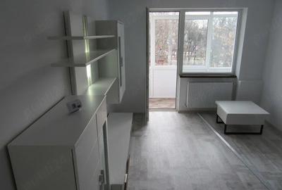 Apartament cu 3 camere decomandat în Central - 2