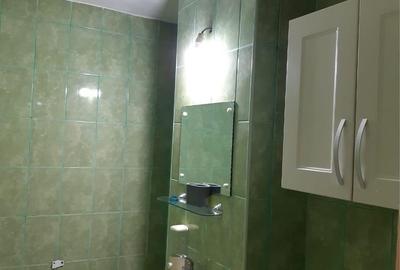 Apartament cu 2 camere decomandat în Tudor