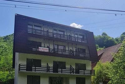 Casă cu 6 camere în Cheia - 6