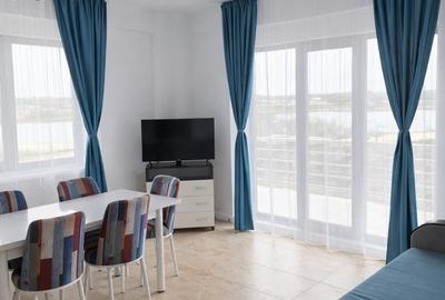Apartament cu 3 camere decomandat în Năvodari Tabără