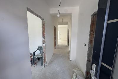 Duplex cu 5 camere cu Canalizare în Giroc - 6
