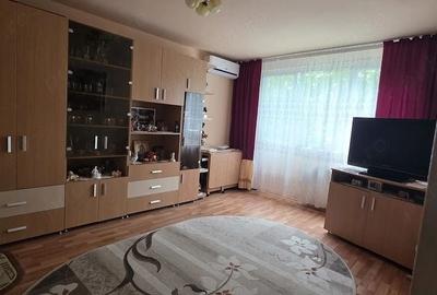 Apartament cu 2 camere decomandat în Giurgiului
