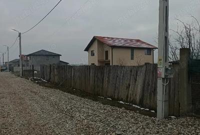 Teren de 600 mp, în Exterior Vest - 5