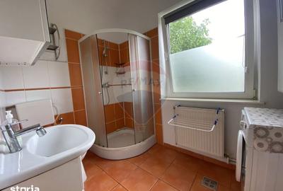 Apartament cu 3 camere decomandat în Central - 3