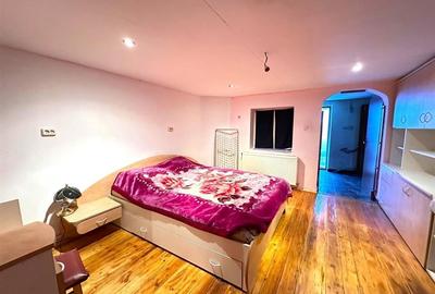 Casă cu 4 camere cu Teren 250 Mp în Pârneava - 1
