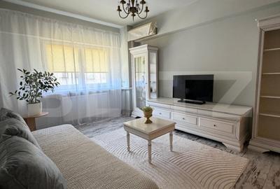 Apartament cu 4 camere decomandat, mobilat în Ultracentral