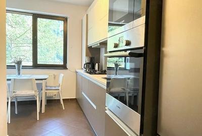 Apartament cu 3 camere decomandat în Central - 10