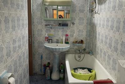 Casă cu 4 camere cu Teren 1400 Mp în Ghirdoveni