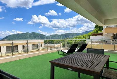 Apartament cu 2 camere semidecomandat în Centrul Istoric
