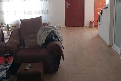 Casă cu Teren 300 Mp în Central