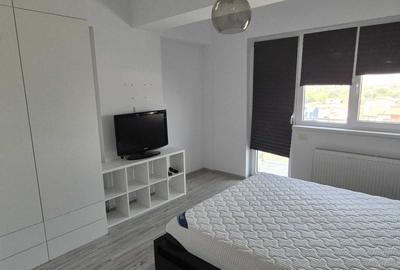 Apartament cu 2 camere decomandat în Uverturii - 8
