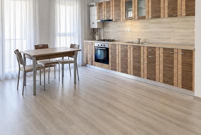 Apartament cu 3 camere semidecomandat în Florești