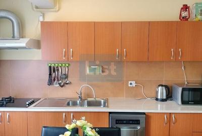 Apartament cu 3 camere semidecomandat, mobilat în Florești - 14