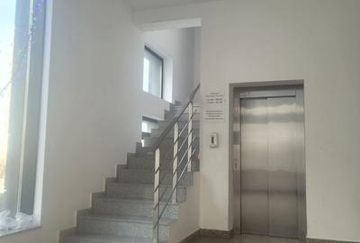 Apartament cu 3 camere decomandat în Faleza Nord - 3