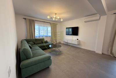 Apartament cu 3 camere decomandat, mobilat în Exterior Est