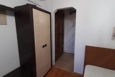 Garsonieră decomandată în Nicolina - 5