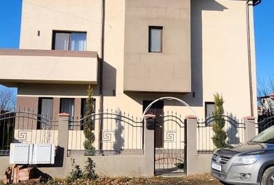 Casă individuală cu 5 camere cu Canalizare în Haliu - 1