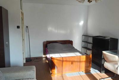 Apartament cu 2 camere decomandat, mobilat în Mănăștur