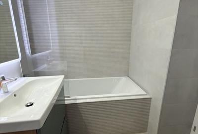 Apartament cu 2 camere decomandat în Răcădău