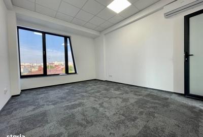 Spațiu comercial, de 20 mp, în Ultracentral - 9