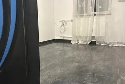 Garsonieră decomandată în Podu Roș