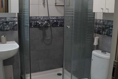 Apartament cu 4 camere decomandat în Rovine - 5